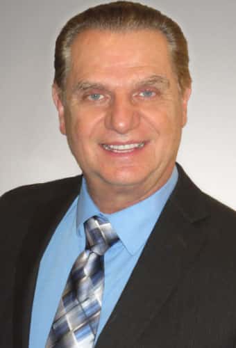 HAH provides tooth implants in Oak Lawn IL. Periodontist in 60453